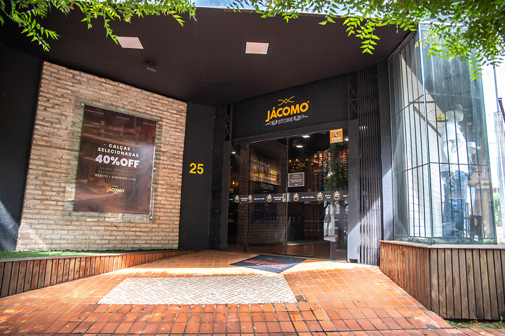 Fachada da Jácomo Store